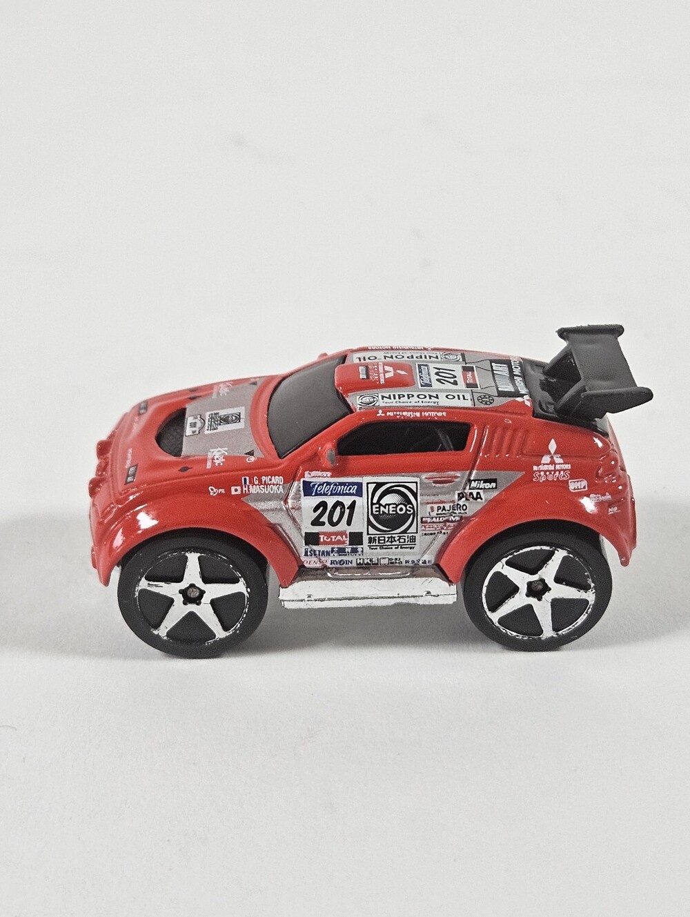 Vintage 2004 Hot Wheels Mitsubishi Pajero Evolution #201 Red